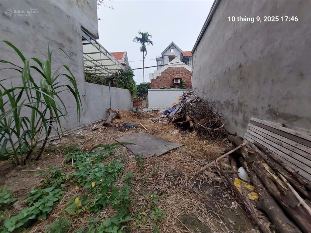Chủ cần bán gắp đất nguyên khê 100m2, mt5m, 7.xx tỷ, đông anh, ô tô thông.