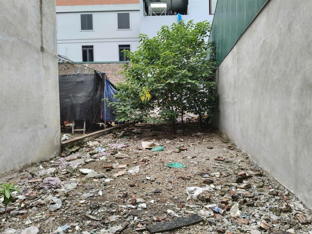 Mặt phố, kinh doanh, vỉa hè...
đất kim chung 114m2, mt5m, 17.9 tỷ, đông anh, mp, kd, đa tiện ích.