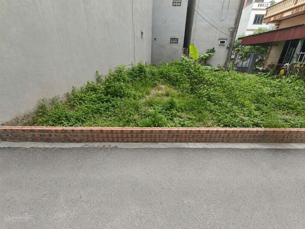 Không có lô thứ 2, rẻ hơn thị trường. 50m2, mt 4m. nam hồng, đông anh, 2. x tỷ, ô tô nhỏ, ngõ thông