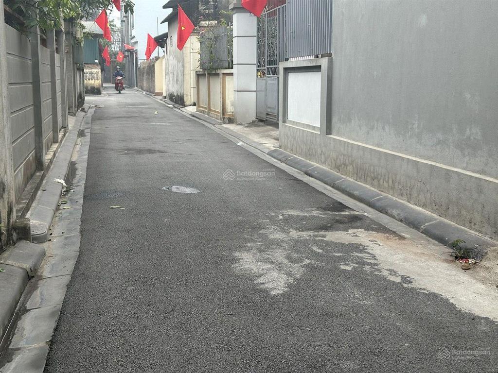 Chỉ với 3.0 tỷ xíu. 75m2, mt 6.9m, nguyên khê, đông anh. ngõ nông, đường thoáng, lại thông