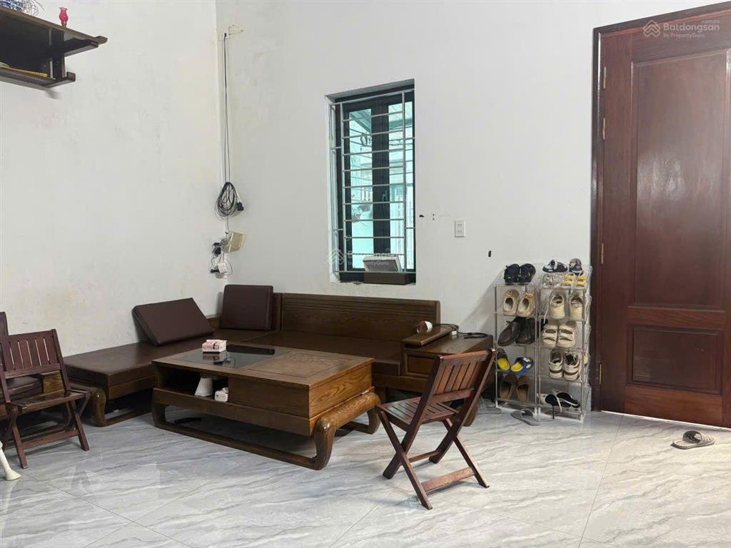 Bán đất tặng nhà cấp 4. sang phố cổ nhuế 50m2, mt 4m, 7.7 tỷ, bắc từ liêm