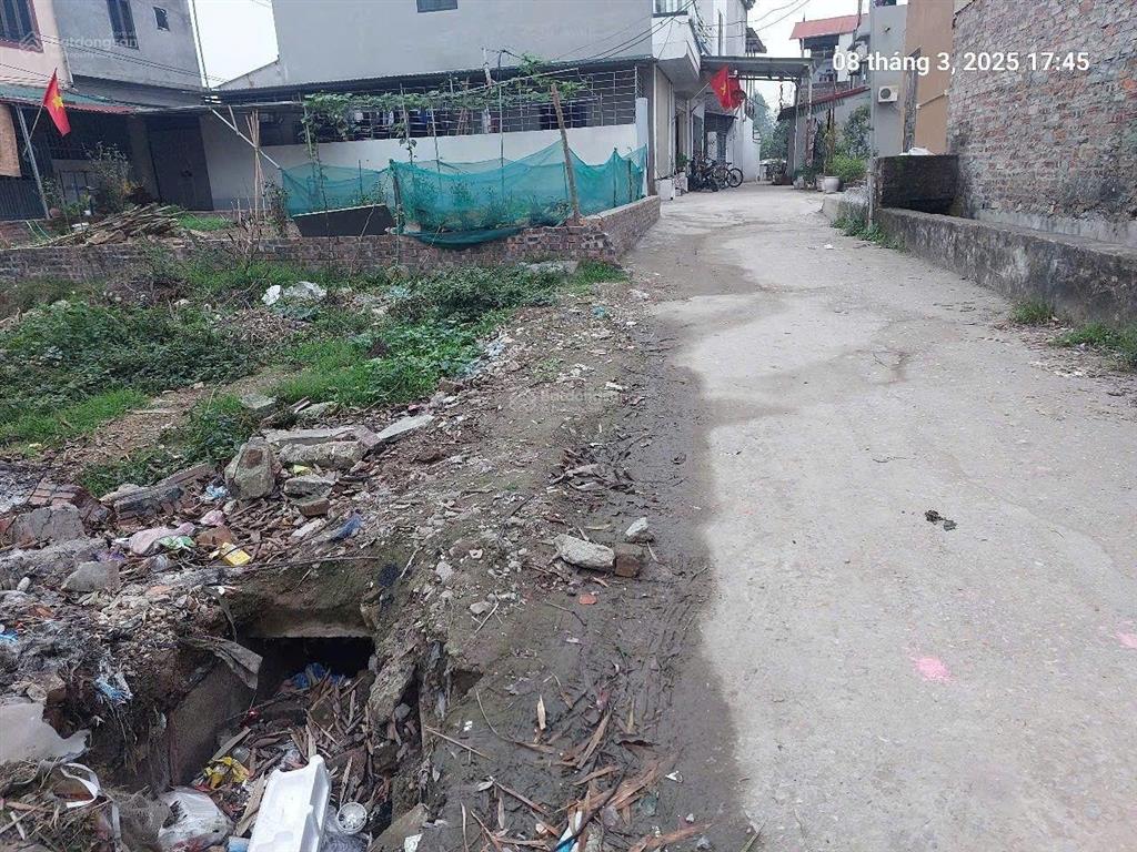 Chủ cần lo việc nên bán 104m2, mt8.3m, nở hậu, 3.75 tỷ, lô góc, quang tiến, sóc sơn, ô tô.