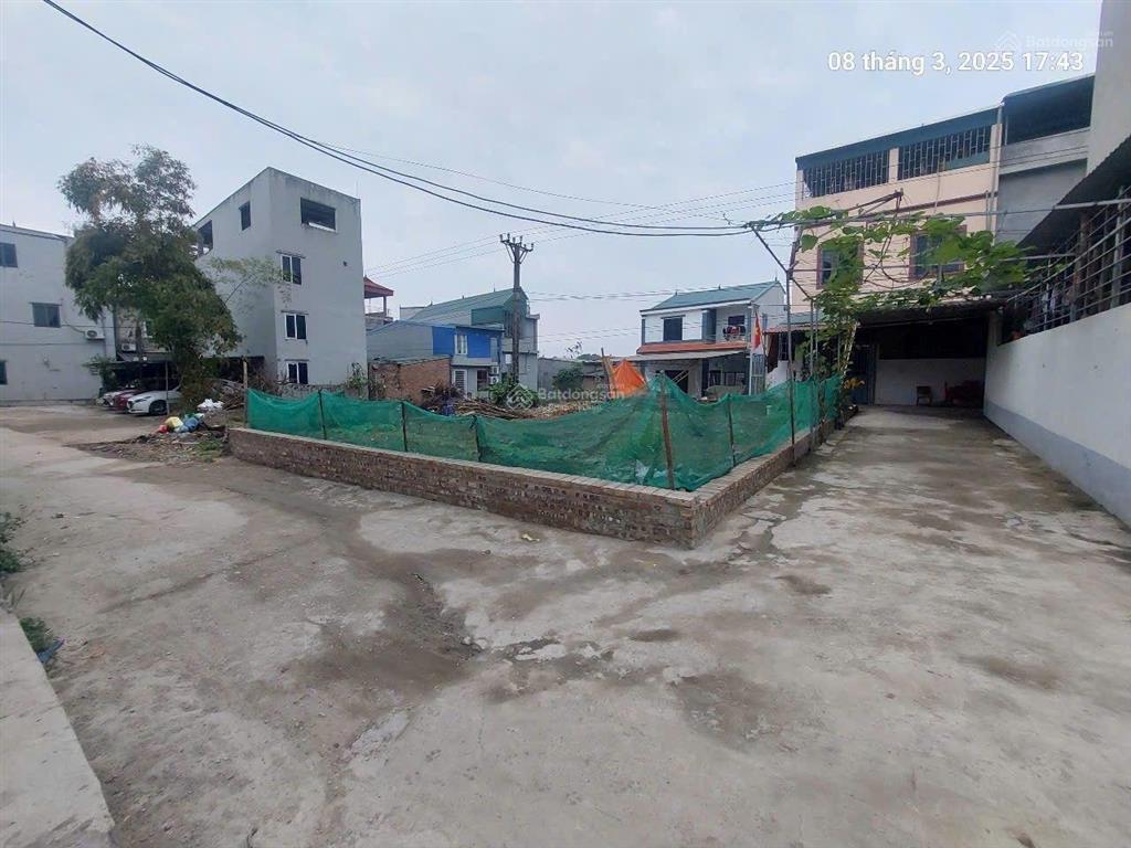 Chủ cần lo việc nên bán 104m2, mt8.3m, nở hậu, 3.75 tỷ, lô góc, quang tiến, sóc sơn, ô tô.