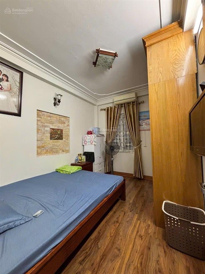 Chủ rất cần bán nhà 32m2, mt 3.5m, 4t, 4n đủ công năng, 5.8 tỷ, phúc diễn, nam từ liêm, gần ô tô