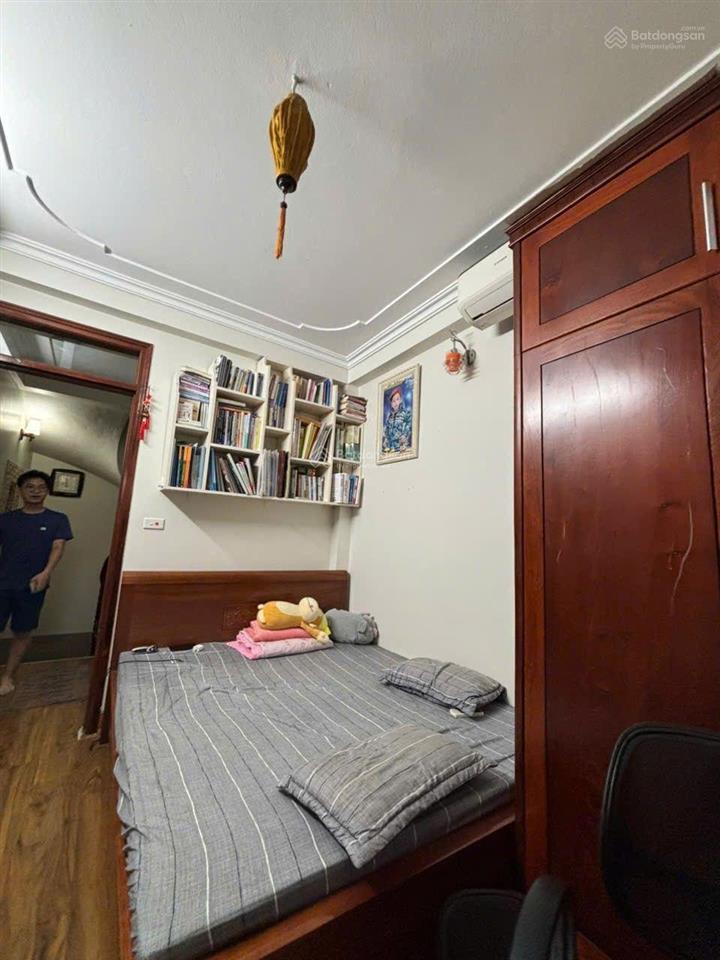 Chủ rất cần bán nhà 32m2, mt 3.5m, 4t, 4n đủ công năng, 5.8 tỷ, phúc diễn, nam từ liêm, gần ô tô