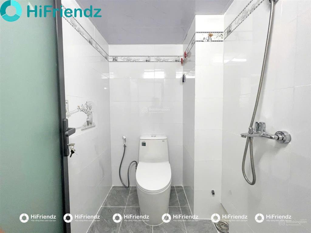 Trống sẵn trọ đẹp có gác mới xây gần lê văn việt