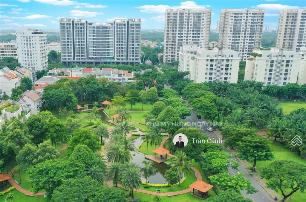 Bán nhanh căn liền kề 140m2 sân vườn rộng giá đang tốt nhất khu nam pmh.  0908 355 *** trần cảnh