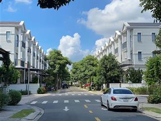 Bán nhanh căn nine south 7x17 giá tốt nhất toàn khu.   0908 355 *** mr cảnh