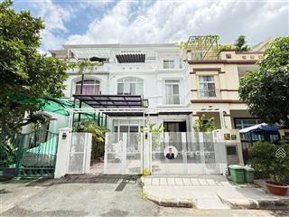 Chính chủ bán nhanh biệt thự liên kế trung tâm pmh  nhà đẹp  giá cực kỳ tốt