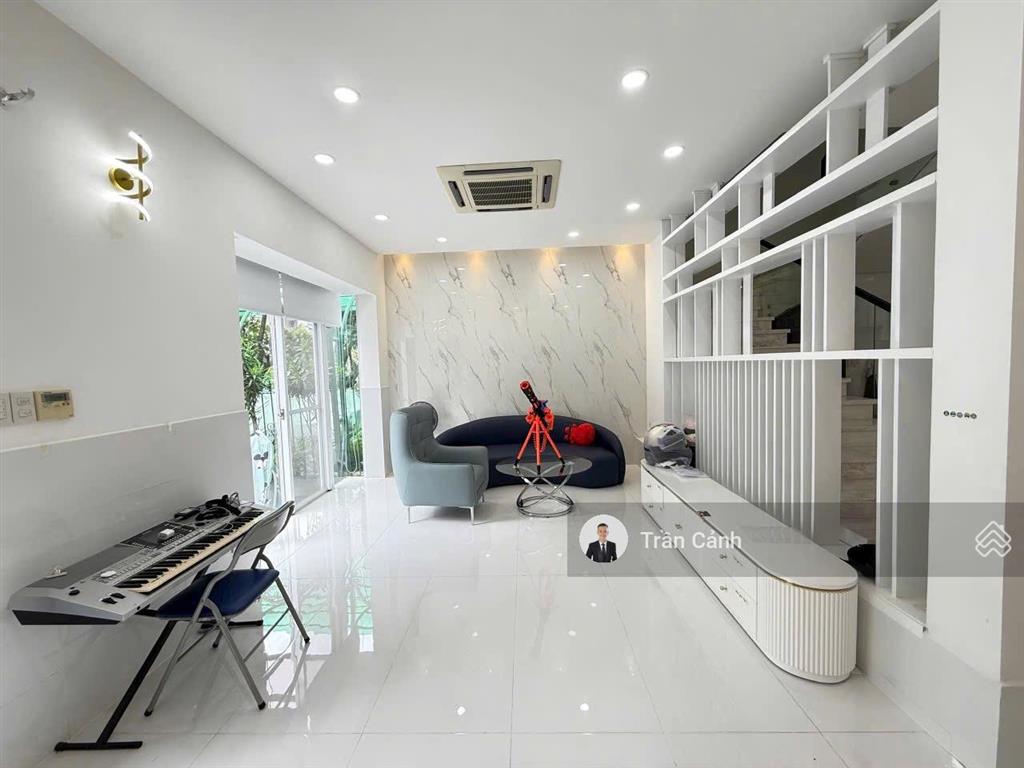 Chính chủ bán nhanh căn hưng thái 1 nhà đẹp giá cực kỳ tốt