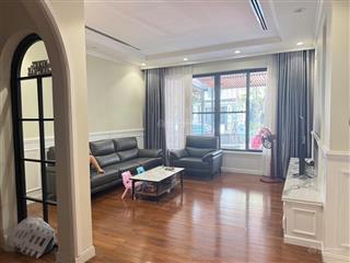 Chính chủ cho thuê biệt thự nine south full ntcc.  mr cảnh 0908 355 ***