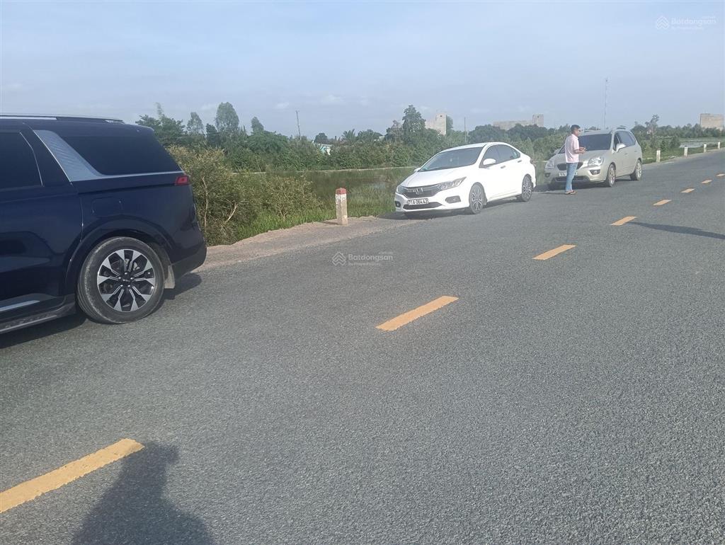 Siêu hot bán đất 4625m2 có 4 triệu / m2 tại lò rèn, xã long hòa, hồ chí minh