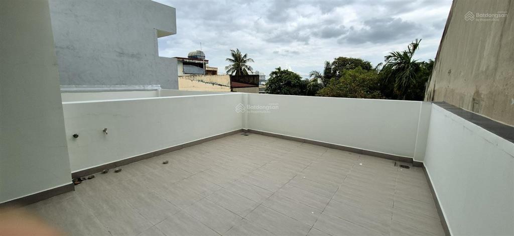Hẻm xe hơi quốc lộ 13 nhà mới 75.6m2, 3 tầng, giá 6.9 tỷ