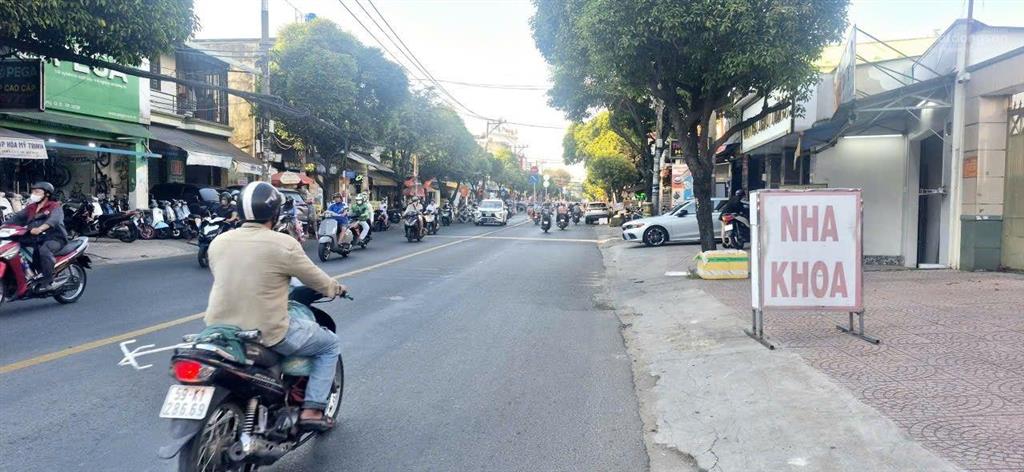 Mặt tiền đường kinh doanh lê đức thọ gò vấp 238m giá 22.3 tỷ