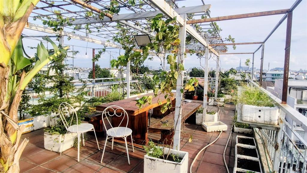 Hxh né quốc lộ 13 thang máy 10 phòng cho thuê thu nhập ổn định dt 207m giá 12tỷ thương lượng