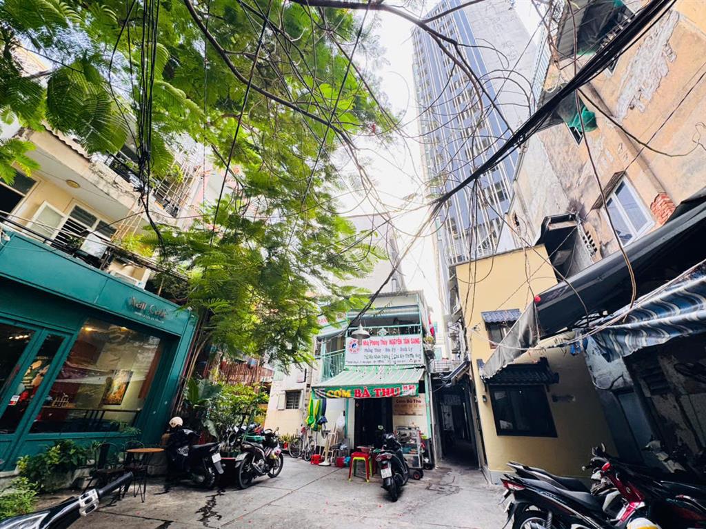 QUẬN 1: BÁN SHOPHOUSE LÊ LỢI, P.SÀI GÒN- DT 11,5M*5M- 2 TẦNG- CHỦ XƯA NAY CHÀO 26T-
