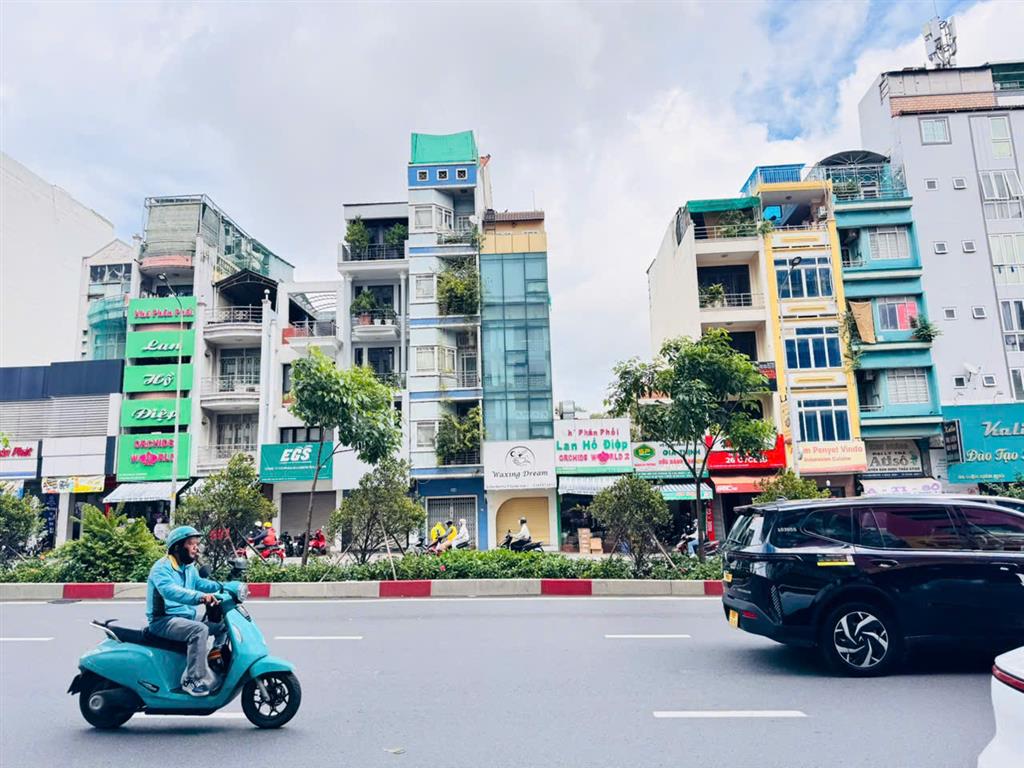 QUẬN 1: CHÍNH CHỦ 0938676685 BÁN NHÀ 5 TẦNG MỚI- MẶT TIỀN ĐIỆN BIÊN PHỦ NBGAY VÒNG XOAY