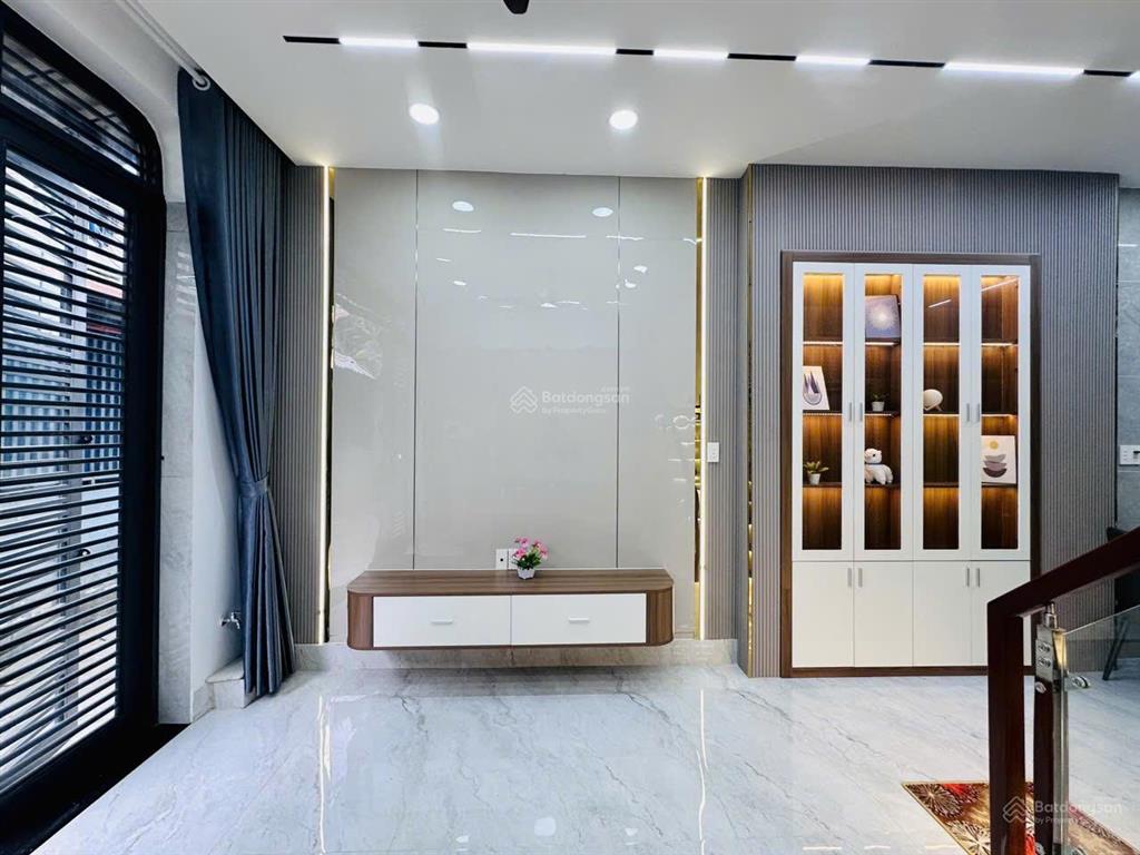 Bán nhà riêng đường 19, tht hcm  giá 4.65 tỷ  full nội thất