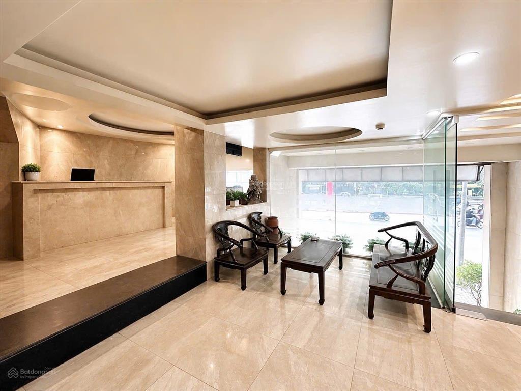 Mặt phố trần đăng ninh  cầu giấy, dt 106m, 9 tầng thang máy, kd đỉnh, dòng tiền cực tốt!