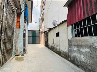 Thửa đất siêu đẹp ngay ngã tư nhổn  gần phố  tiềm năng tăng giá cao  120 triệu/m!