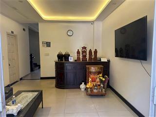 Chủ đi định cư nên cần bán nhanh giá tốt nhà nghỉ 4 tầng mặt tiền đường phạm văn đồng nối dài huế