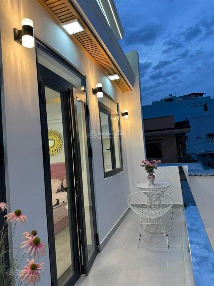 Bán nhà quận 7  112m  ngang 8m  chỉ nhỉnh 9 tỷ