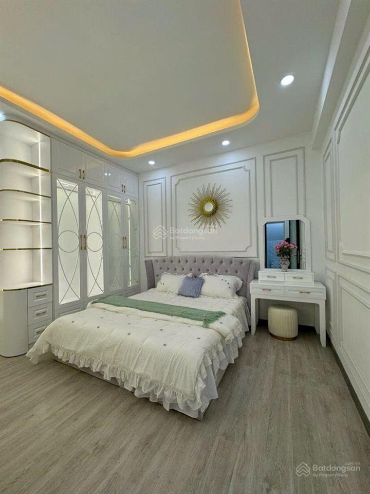 Bán nhà quận 7  112m  ngang 8m  chỉ nhỉnh 9 tỷ