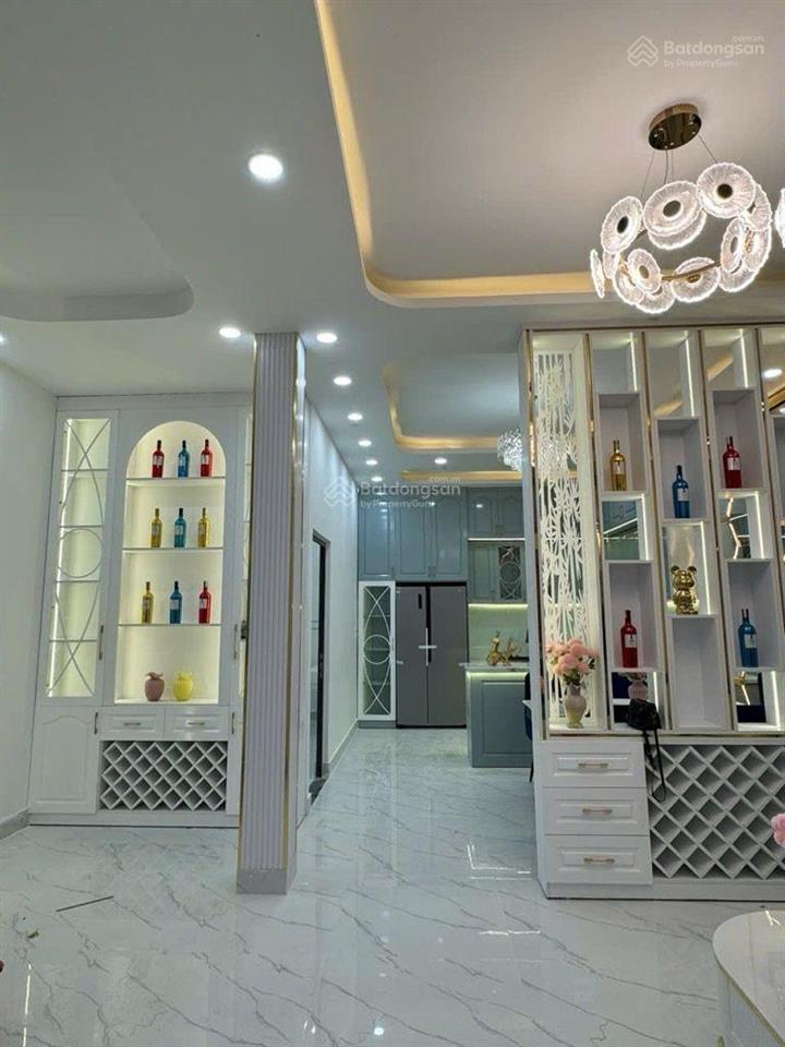 Bán nhà quận 7  112m  ngang 8m  chỉ nhỉnh 9 tỷ