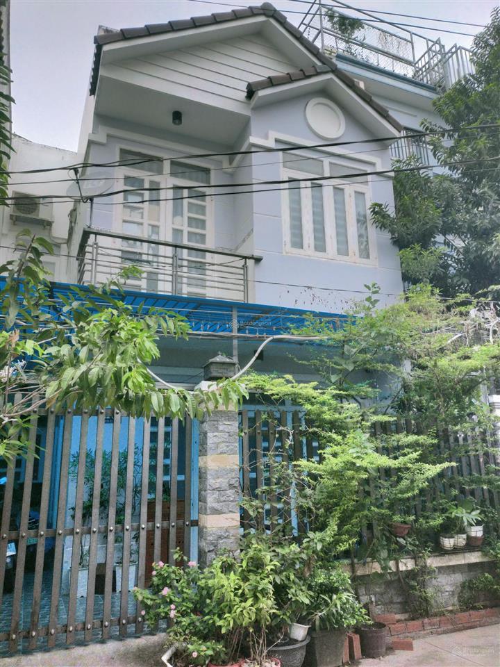 Nhà đào sư tích nhà bè ngang 6.1m  đang cho thuê 10 triệu/tháng  sổ riêng hoàn công