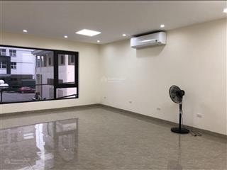 Cho thuê văn phòng các dt 60m2 6tr lạc long quân, nút xuân la
