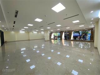 Cho thuê tòa văn phòng kv ngã ba phạm văn đồng ,tân xuân, xuân đỉnh 180m2, 17tr
