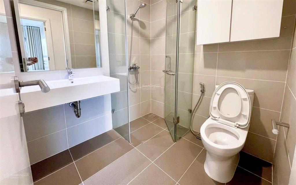 Cho thuê gấp căn hộ 4pn, 2wc, n01t6 ngoại giao đoàn, 25 triệu, 126m2