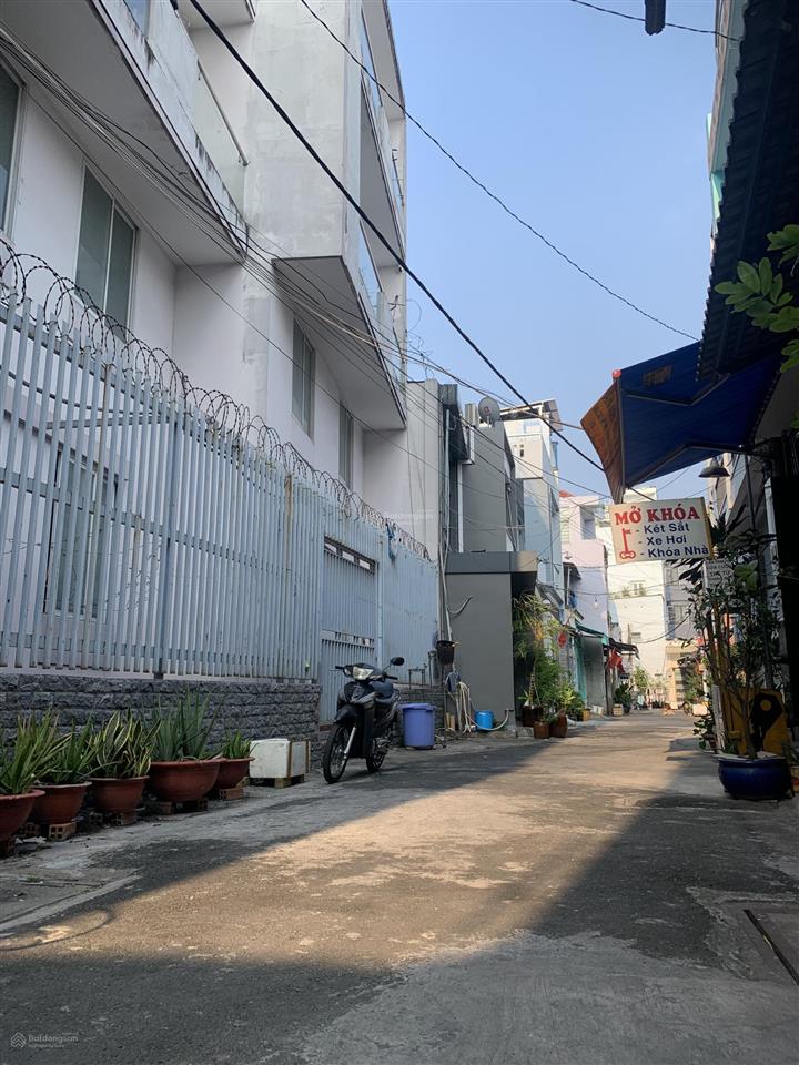 Hxh  52m2 ngang 4m  chỉ 6 tỷ tl  ngay hoà bình, đầm sen  shr