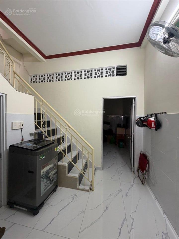 Hxh  52m2 ngang 4m  chỉ 6 tỷ tl  ngay hoà bình, đầm sen  shr