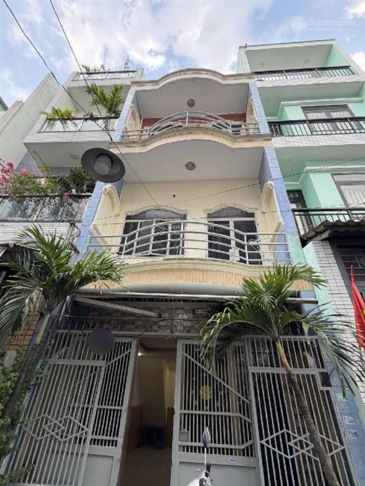 Hxh  ngang 4m (50m2)  3 tầng btct  chỉ 5 tỷ hơn (tl)  ngay thoại ngọc hầu  shr