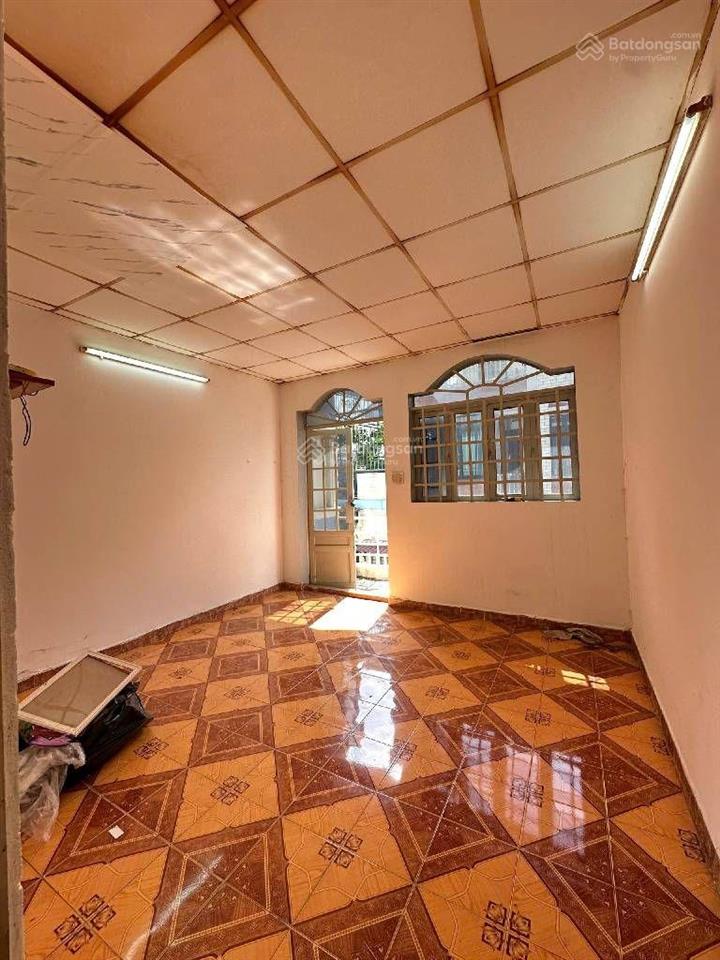 Hxh  ngang 4m (50m2)  3 tầng btct  chỉ 5 tỷ hơn (tl)  ngay thoại ngọc hầu  shr