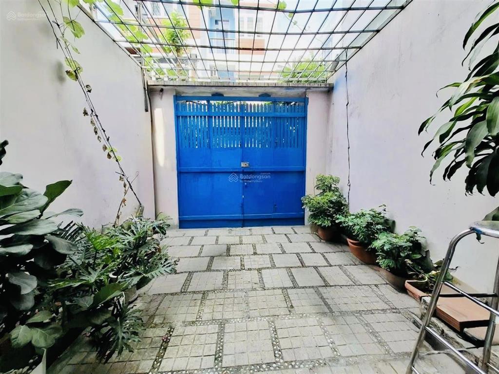 Hxh  ngang 4m (90m2)  5 tầng  chỉ 9 tỷ hơn xíu (tl)  ngay gò dầu