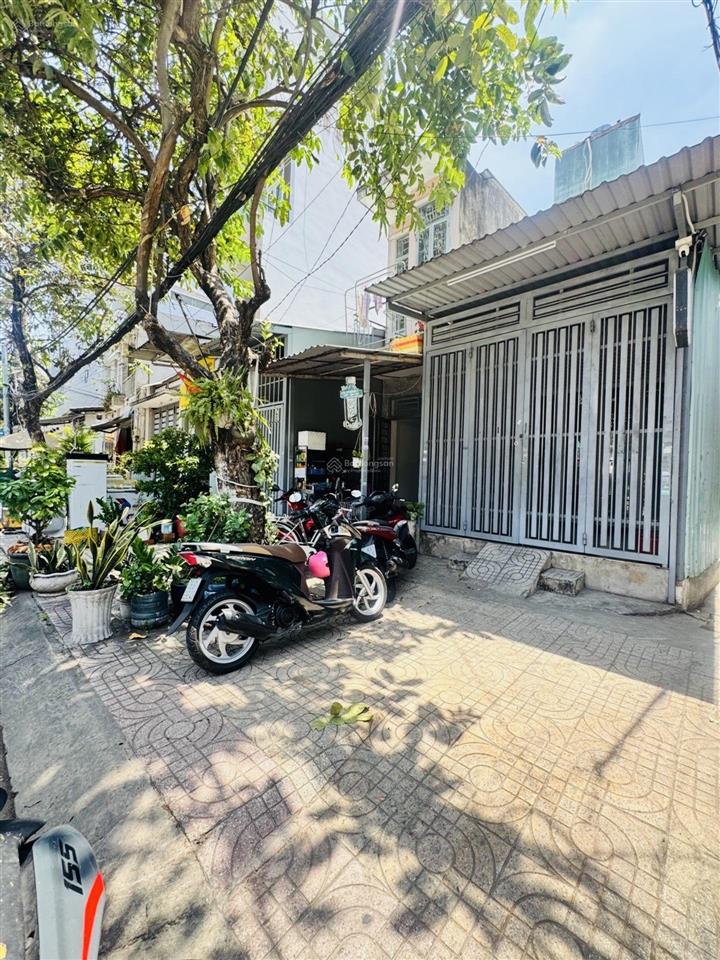 Mặt tiền kd ngay chợ tân hương  61m2  đường nhựa có lề cực đẹp  2 tầng  nhỉnh 7 tỏi (tl)
