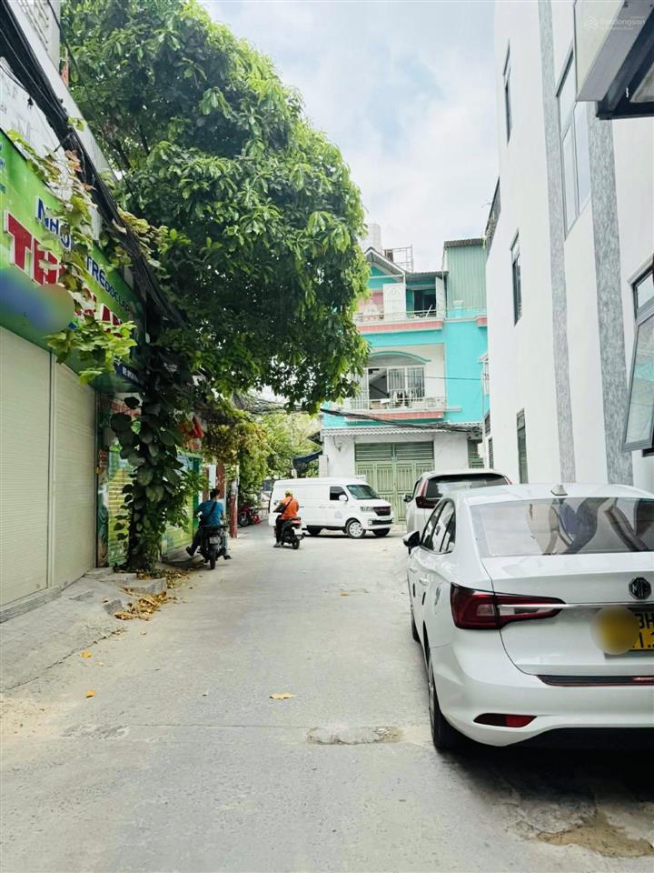 Ngay tân sơn nhì  ngang 6m  100m²  chỉ 9tỷ hơn  oto ngủ nhà  giáp tân bình