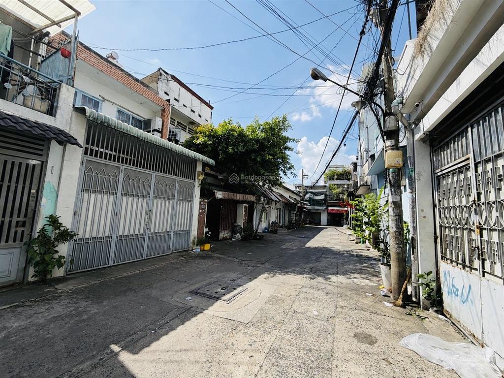 88m²  xe hơi vào nhà  ngay tân sơn nhì  chỉ 8.2 tỷ tl