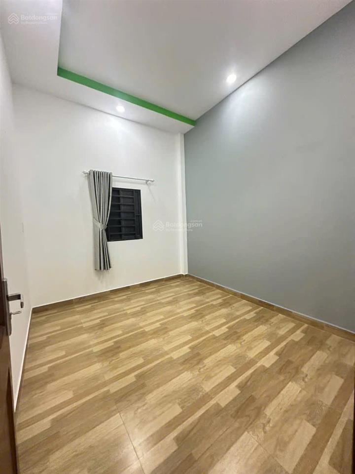 Cần bán nhà chính chủ cần bán ngay trong tháng thu về nhanh a chị cần mua  e nhah 0393 451 ***