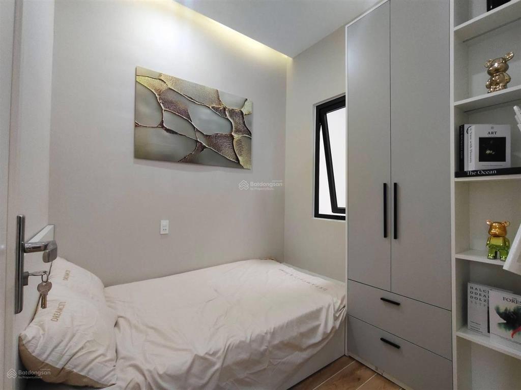 *mới vừa hoàn thiện 1 căn nhà có sân vườn duy nhất g.iá chỉ loanh quanh 4ty,x