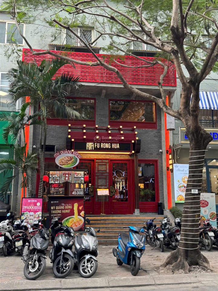 Cho thuê nhà mặt phố xuân diệu, 110m2, view đẹp, quận tây hồ, hà nội
