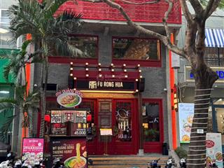 Cho thuê nhà mặt phố xuân diệu, 110m2, view đẹp, quận tây hồ, hà nội
