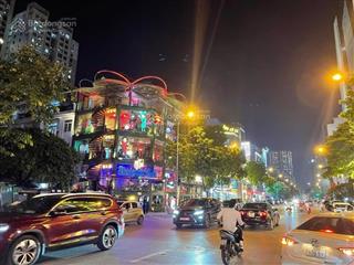Cho thuê nhà mặt phố chu huy mân, căn góc, 160 m2, đẹp, nhiều tiện ích
