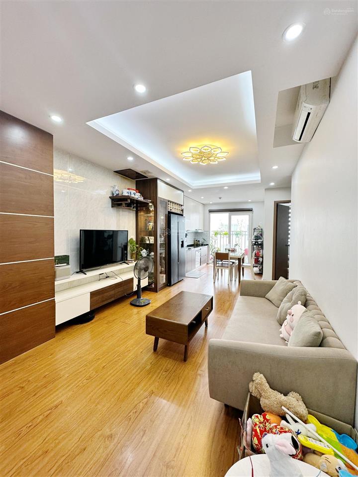 Bán căn hộ 2pn, 2wc tại tòa a chung cư azsky, định công, 6,3 tỷ, 75m2, giá tốt