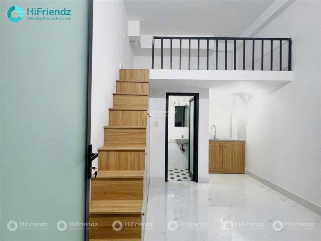 Cho thuê phòng giá rẻ ngay đh fpt, hutech làng đh gần lê văn việt full nội thất
