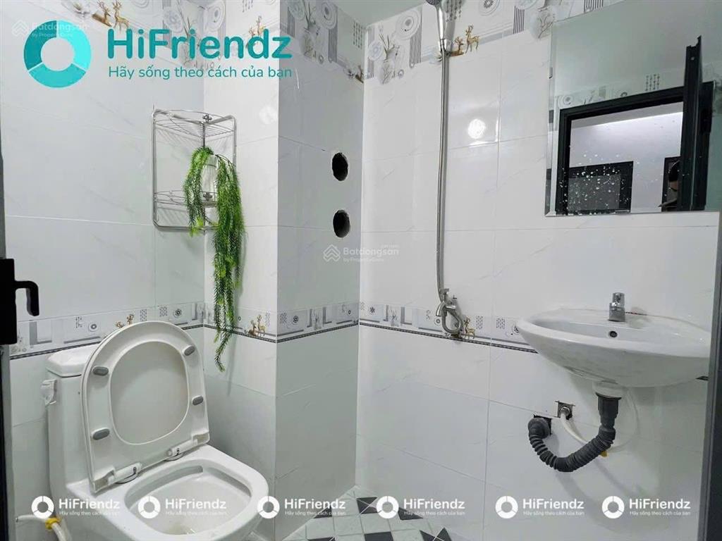 Cho thuê phòng giá rẻ ngay đh fpt, hutech làng đh gần lê văn việt full nội thất