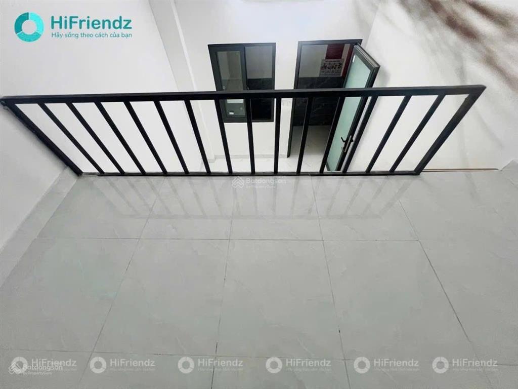 Cho thuê phòng giá rẻ ngay đh fpt, hutech làng đh gần lê văn việt full nội thất