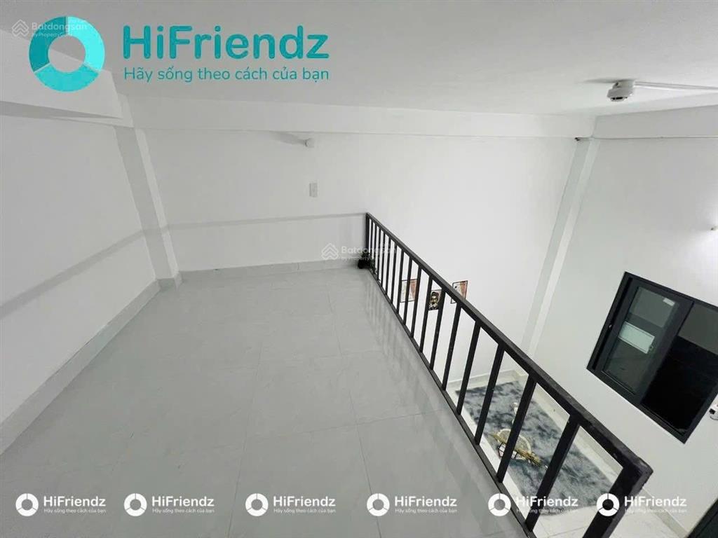 Cho thuê phòng giá rẻ ngay đh fpt, hutech làng đh gần lê văn việt full nội thất